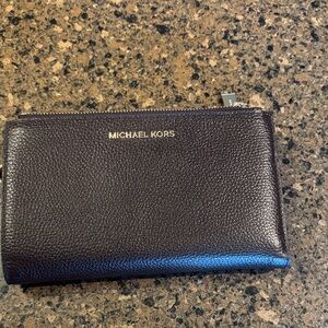 Michael Kors Men's Pebbled Leather Zip Wallet - Dark Brown/Black
